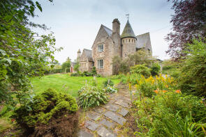High Garden House, Unc 9.2 (from Unc 16.2 Junc To Bale Hill Junc), Consett DH8 9UG