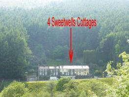 4, Sweetwells Cottages, Bridgend Road, Pont-y-rhyl, Bridgend CF32 8DJ