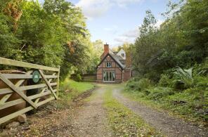 Hollybush Cottage, A438 Hollybush, Ledbury HR8 1ET