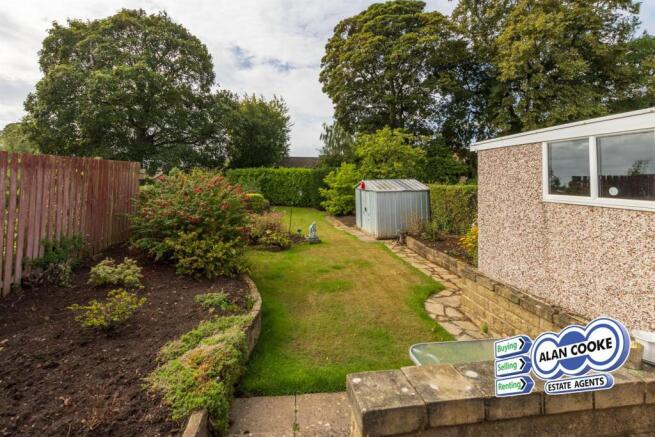 DETACHED GARAGE