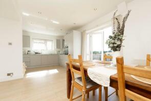 12, West View Crescent, Trelewis, Treharris CF46 6DE
