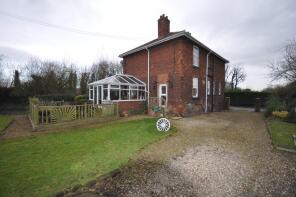 Creek House, Ferry Road, Goole DN14 7UQ