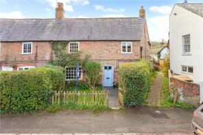 89 Saddlestones, High Street, Marlborough SN8 2QN