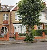 8, Pollard Road, Whetstone, London N20 0UB
