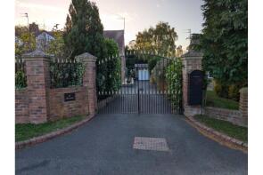 6, Burnside, Darras Hall, Newcastle Upon Tyne NE20 9AQ