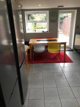 Table and chairs.jpg