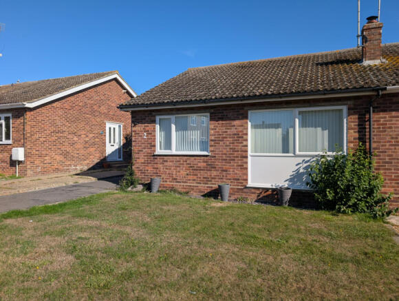 2 Bedroom semi-detached bungalow