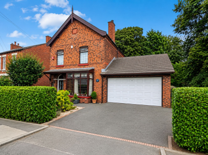 Church Lane, Westhoughton, BL5