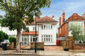 15, Avenue Gardens, London W3 8HA