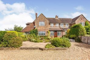 2, Bowshotts Cottages, Cowfold Road, Horsham RH13 8LY