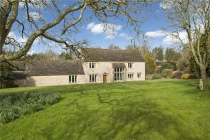 Layston, B4425 Through Barnsley Cirencester, Cirencester GL7 5EF