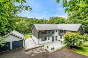 Bracken House, Whitmore Vale Road, Hindhead GU26 6JA