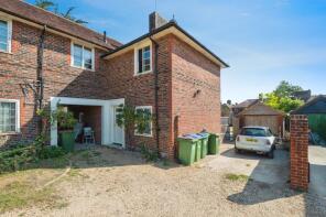 49, Ethelburt Avenue, Southampton SO16 3DG