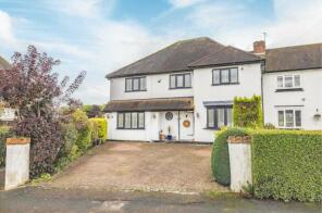 44, Withy Croft, George Green, Wexham SL3 6BH
