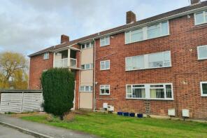 10, Churchill Court, Salisbury SP2 0HL