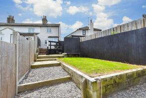 1, Farthing Cottages, Grange Lane, Maidstone ME14 3DB