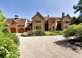 Grove Manor, Herbage Park Road, Maldon CM9 6RJ