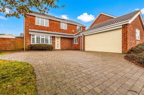 34, Garland, Leicester LE7 7RF