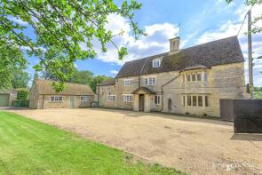7, High Street, Islip NN14 3JS