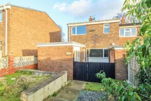 24, Ackton Hall Crescent, Ackton, Pontefract WF7 6HQ