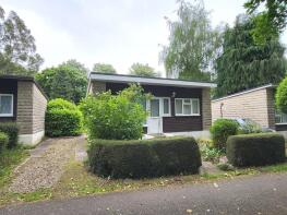 85, Cleeve Park, Old Cleeve, Minehead TA24 6JG