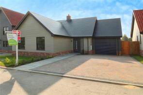 6, Caird Field, Henley IP6 0FS