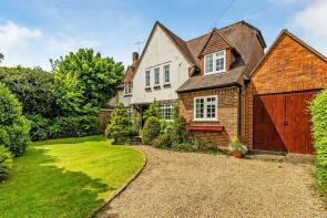 Moonfleet, Burney Road, Dorking RH5 6AU