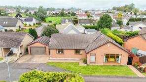 29, Cherry Tree Drive, Blackwood, Lanark ML11 9TF