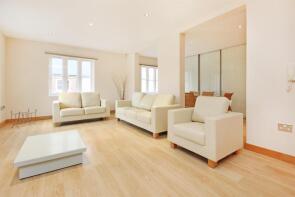 28, Great Stour Place, St Stephen's Fields, Canterbury CT2 7EY
