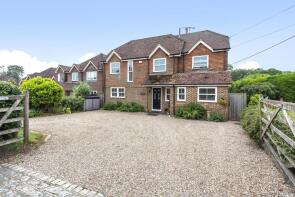Ashfield Lodge, Seale Lane, Guildford GU3 1AX