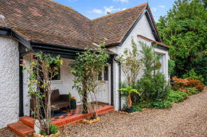 Marle Cottage, Eastbourne Road, Blindley Heath RH7 6JX