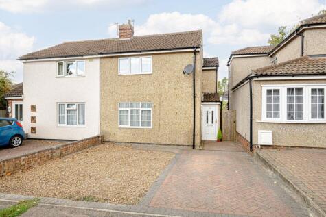Mary Park Gardens, Bishop's Stortford, Hertfordshire, CM23