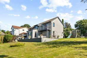 Bayton, Crown Road, Llanfrechfa, Cwmbran NP44 8UE