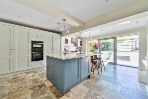 14, The Gluyas, Falmouth TR11 4SE