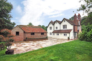 Sackville Lodge, Lye Green, Crowborough TN6 1UU