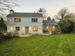 Fernleigh, Road From Kerensa To Bellevue, Helstone, Camelford PL32 9RL
