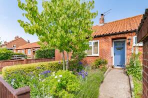 8 Bellview, Church Lane, Dereham NR20 5BT
