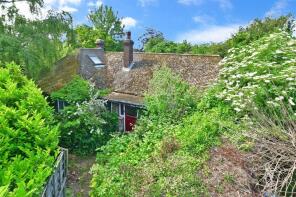 210 The Dumbles, Kent Street, Mereworth, Maidstone ME18 5QW