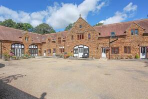 Flat 6, Chacombe House Mews, Banbury Road, Banbury OX17 2JL