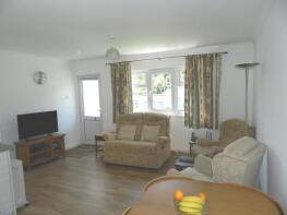 17, Folkestone Hill, Nolton Haven, Haverfordwest SA62 3NJ
