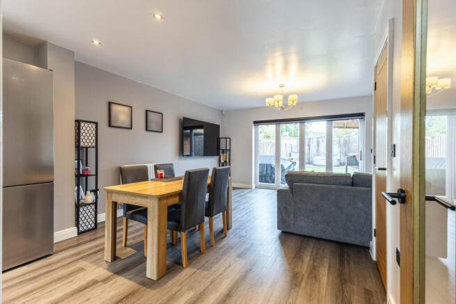 Dining / Living Room