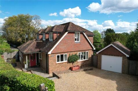 Nutshell Lane, Upper Hale, Farnham, Surrey, GU9