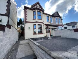 2 Cartref, Vicarage Road, Pen-y-graig, Tonypandy CF40 1HN