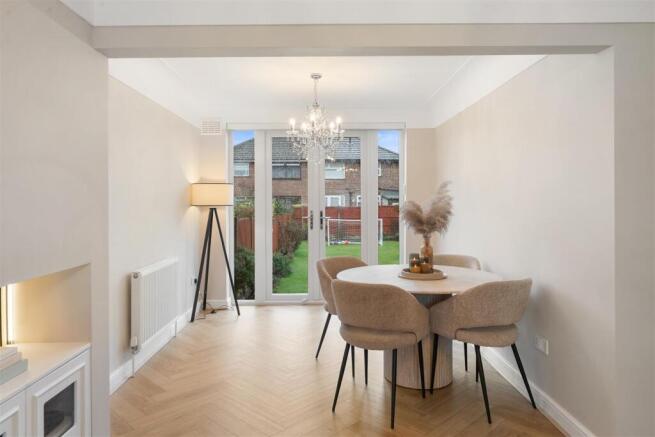 Dining Room.jpg