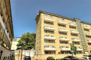 52, Rosewell Court, City Centre, Bath BA1 2AQ