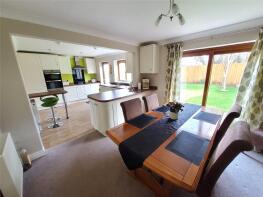 3, Elm Close, Torrington EX38 8HY
