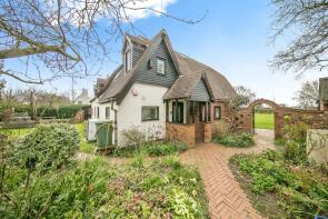 Gladstone Cottage, Clacton Road, Clacton-on-sea CO16 0BU