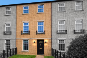 24, Bretton Close, Brierley, Barnsley S72 9LP