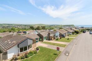 10, Brit View Road, Bridport DT6 4HY