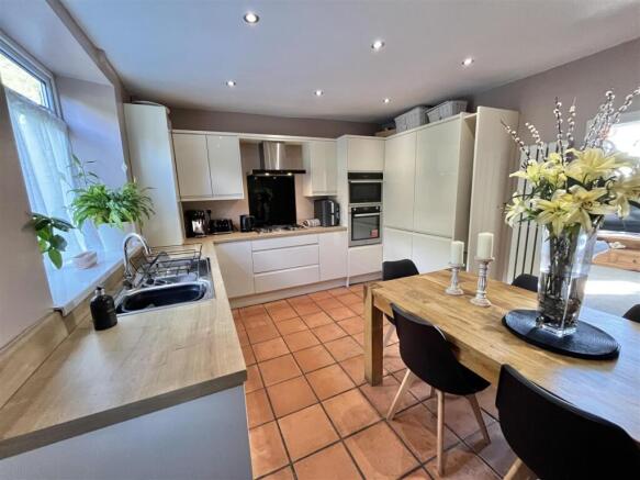 Dining Kitchen